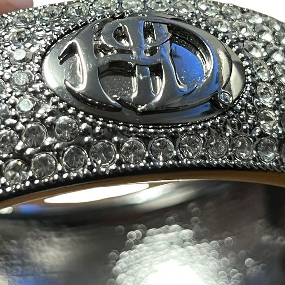 Harley Davidson 2012 CZ Bling Silver Bangle Spring Closure Bracelet - Picture 13 of 14